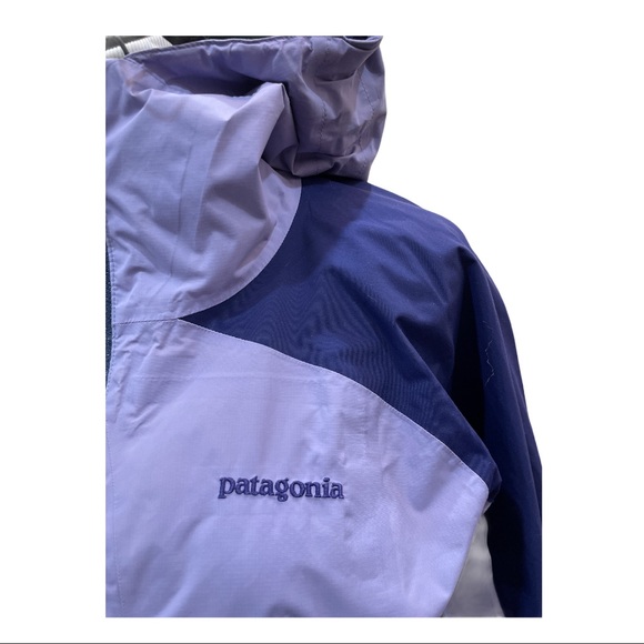 Patagonia Jackets & Blazers - Patagonia rain jacket hooded windbreaker purple